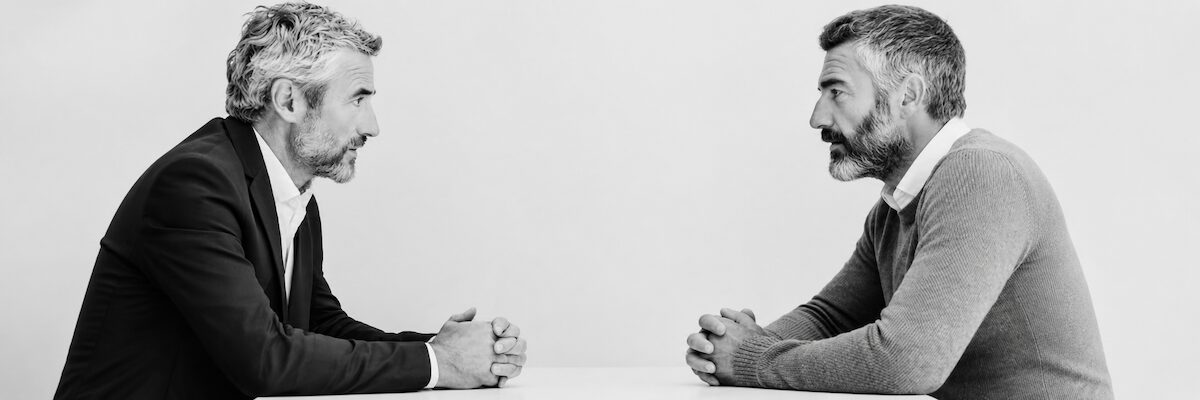 leadership-coach-vs-executive-coach-1200×400 leadership coach vs executive coach
